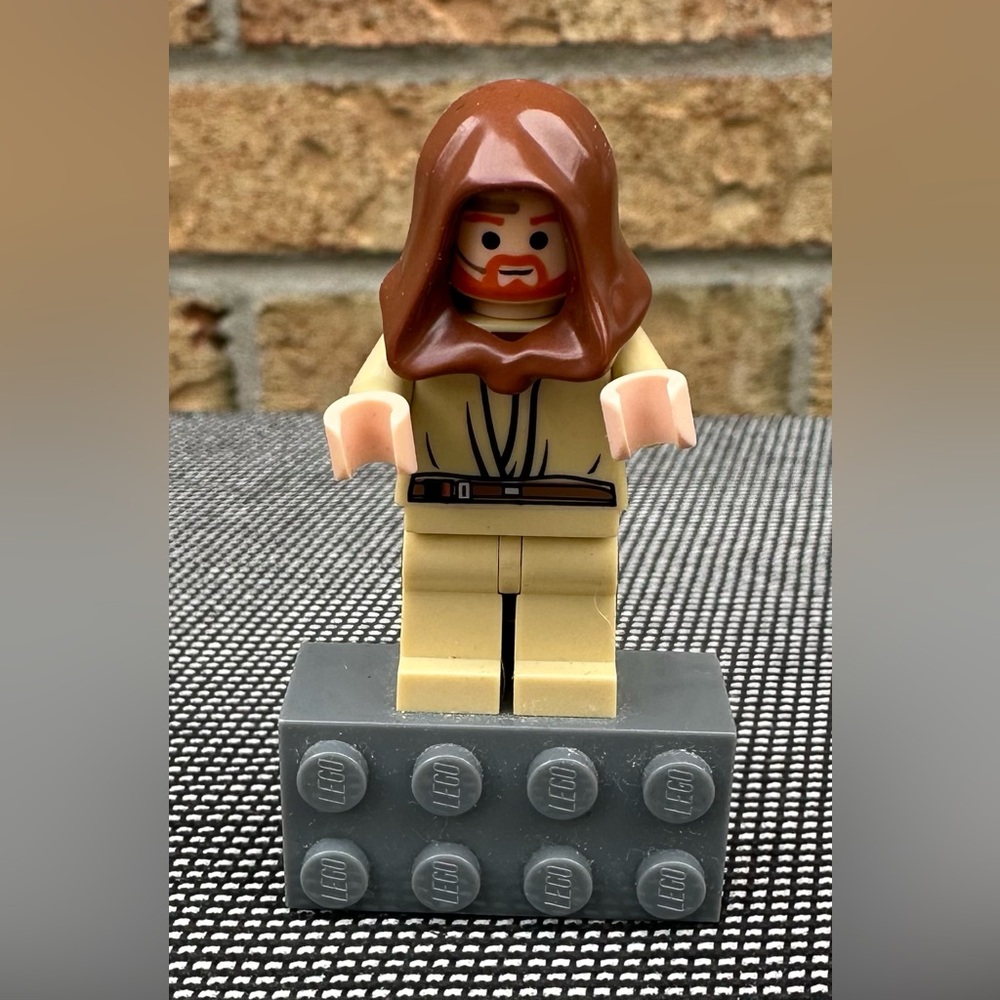 ✅3 for $25 - LEGO Star Wars Obi-Wan Kenobi - Young Minifigure Magnet - Picture 2 of 6